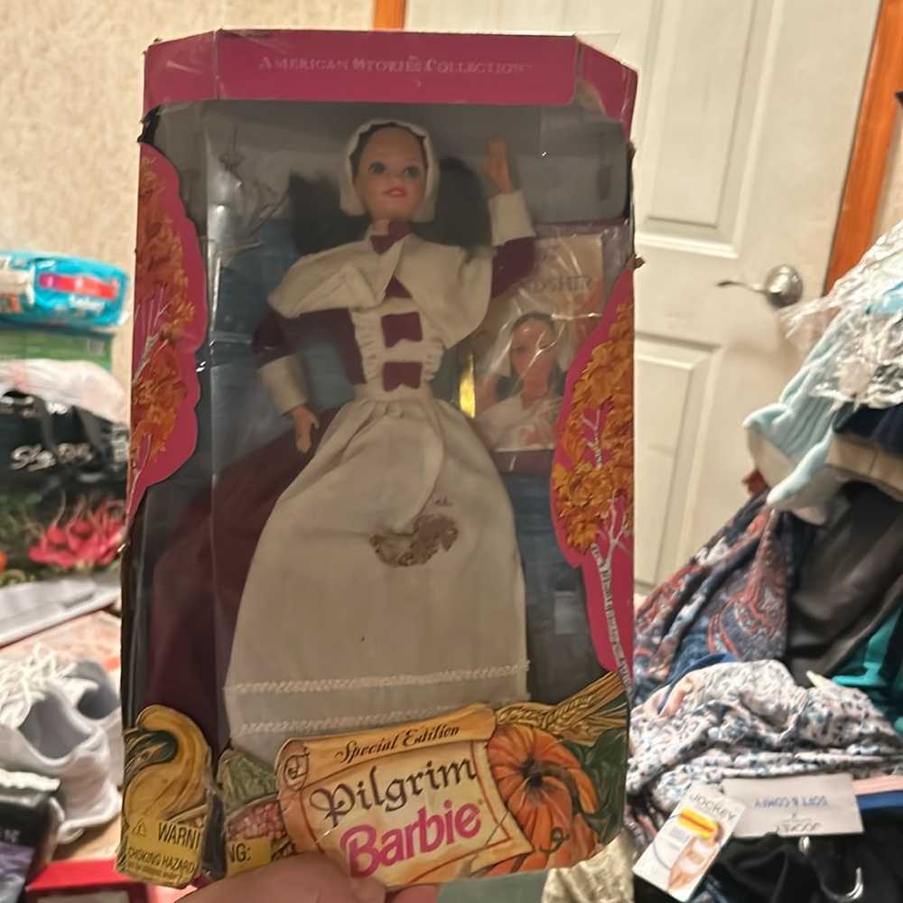 Nib pilgrim Barbie doll